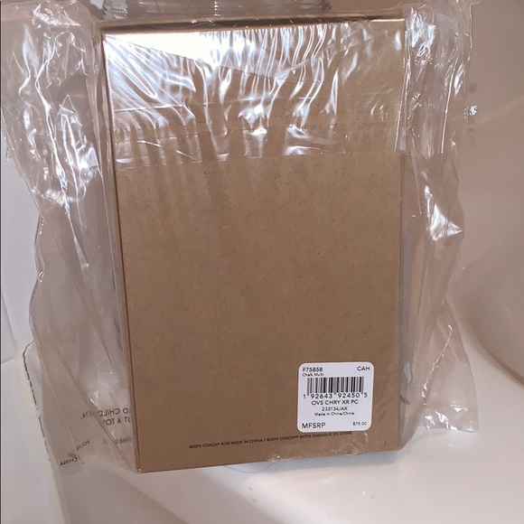 🍒Coach IPhone XR Case with Oversized Cherry🍒 - Picture 3 of 8